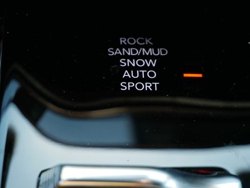 New 2026 Jeep Grand Wagoneer 4WD w/ HD Trailer Tow Package image 21