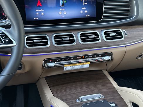 New 2026 Mercedes-Benz GLE 350 4MATIC image 33
