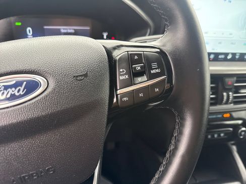 Used 2026 Ford Escape SE FWD image 37