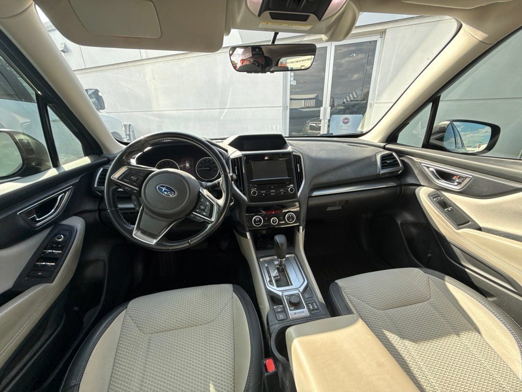 Used 2019 Subaru Forester Premium AWD/4WD image 7