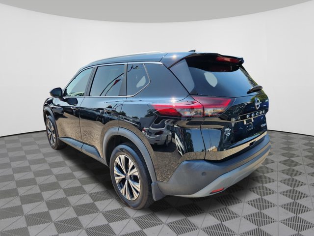 Certified 2023 Nissan Rogue SV w/ SV Premium B Package AWD/4WD image 3