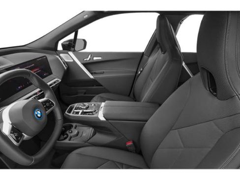 Used 2024 BMW iX xDrive50 w/ Premium Package AWD/4WD image 12