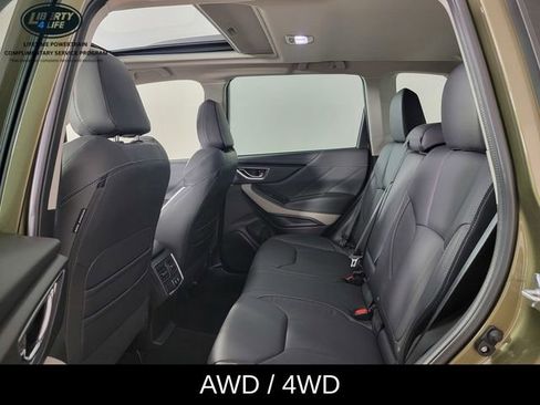 Used 2024 Subaru Forester Limited AWD/4WD image 15