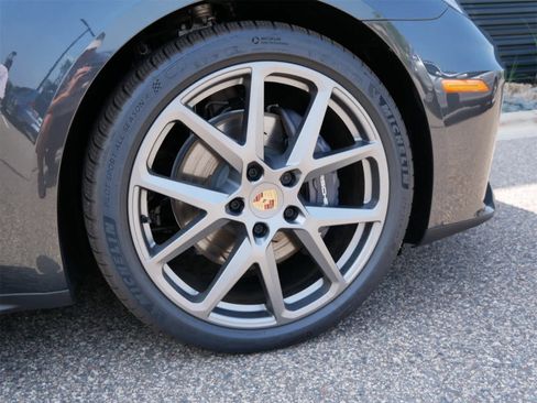 New 2025 Porsche Panamera 4 image 25