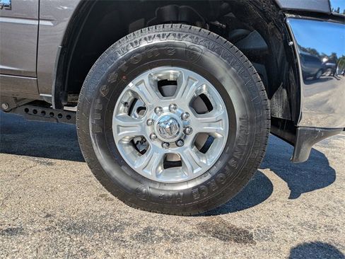 New 2025 RAM 2500 Big Horn image 9