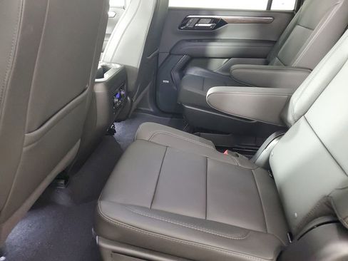New 2026 Chevrolet Suburban LT w/ Comfort Package RWD image 14
