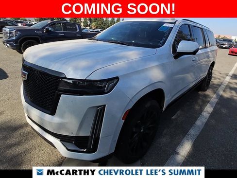Used 2021 Cadillac Escalade ESV Sport w/ Driver Assist Tech Package AWD/4WD image 1