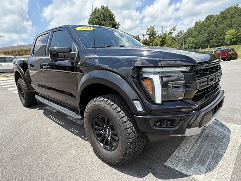 Used 2024 Ford F150 Raptor AWD/4WD image 3