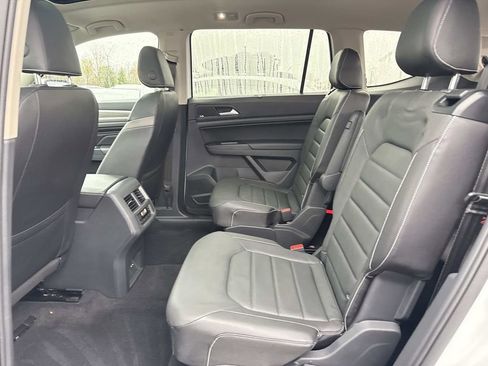 Used 2021 Volkswagen Atlas SEL Premium AWD/4WD image 11