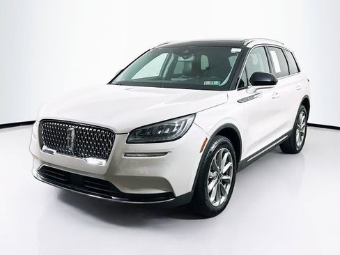 Certified 2022 Lincoln Corsair AWD w/ Premium Package image 3