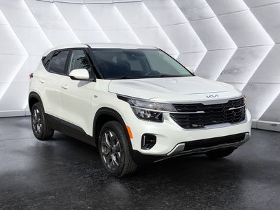 Certified 2025 Kia Seltos LX