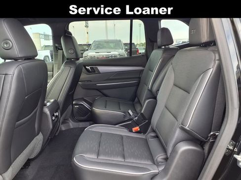 New 2026 Buick Enclave Sport Touring w/ Power Package FWD image 13