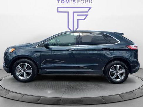 Certified 2023 Ford Edge SEL w/ Convenience Package AWD/4WD image 2