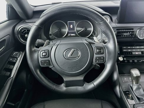 Used 2025 Lexus IS 350 F Sport RWD image 18