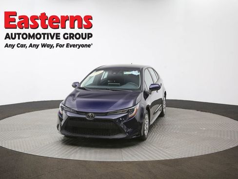 Used 2021 Toyota Corolla LE image 52