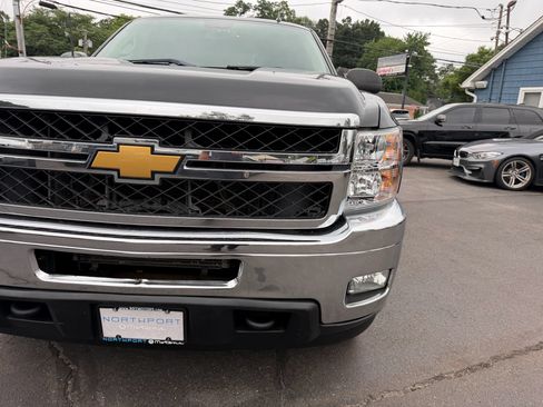 Used 2013 Chevrolet Silverado 2500 LTZ w/ LTZ Plus Package AWD/4WD image 36