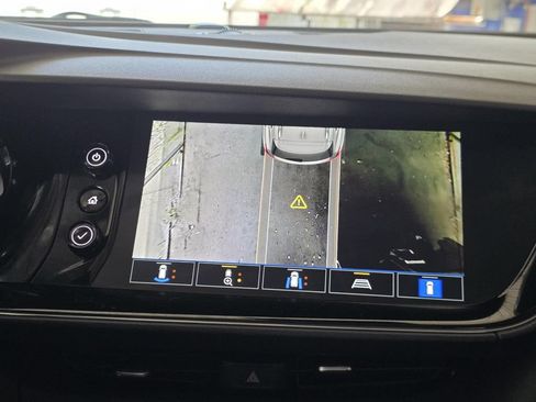 Used 2023 Buick Envision Avenir AWD/4WD image 24