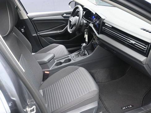 Used 2025 Volkswagen Jetta S FWD image 28