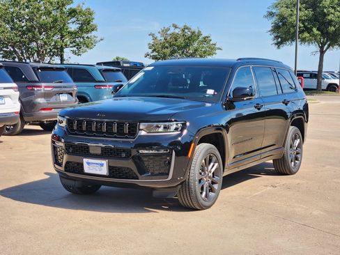 New 2026 Jeep Grand Cherokee L Limited AWD/4WD image 2