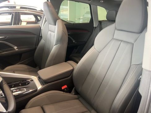 New 2025 Audi Q5 Premium Plus image 7