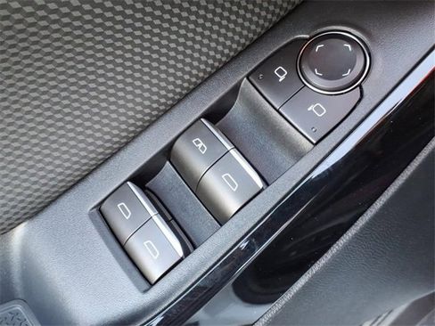 New 2026 Chevrolet Equinox RS image 14