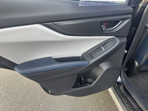 Used 2019 Subaru Crosstrek Hybrid w/ Moonroof Package w/Navigation image 9