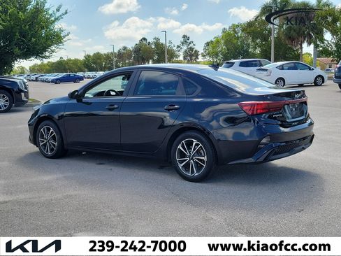 Used 2024 Kia Forte LXS FWD image 6