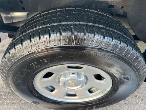 Used 2019 Chevrolet Colorado W/T image 5