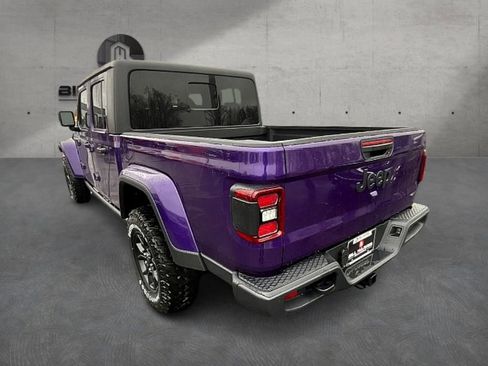 New 2026 Jeep Gladiator Willys image 9