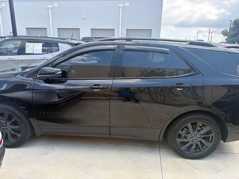 Used 2024 Chevrolet Equinox RS w/ RS Leather Package FWD image 4