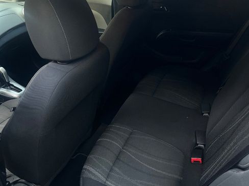 Used 2017 Chevrolet Sonic LT w/ Convenience Package image 6