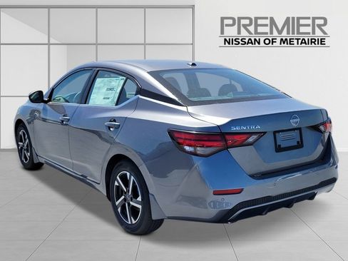 New 2025 Nissan Sentra SV image 4