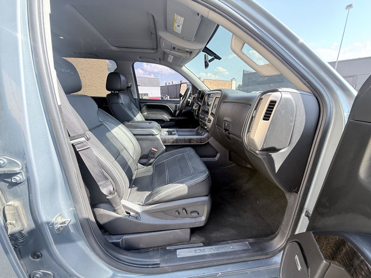 Used 2016 GMC Sierra 1500 Denali AWD/4WD image 9