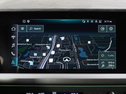 Used 2022 Audi Q4 e-tron Prestige image 29