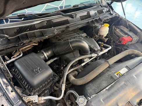 Used 2019 RAM 1500 Express w/ Wheel & Sound Group AWD/4WD image 20