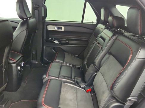 Used 2023 Ford Explorer ST-Line image 20