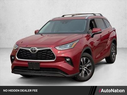 Used 2021 Toyota Highlander XLE