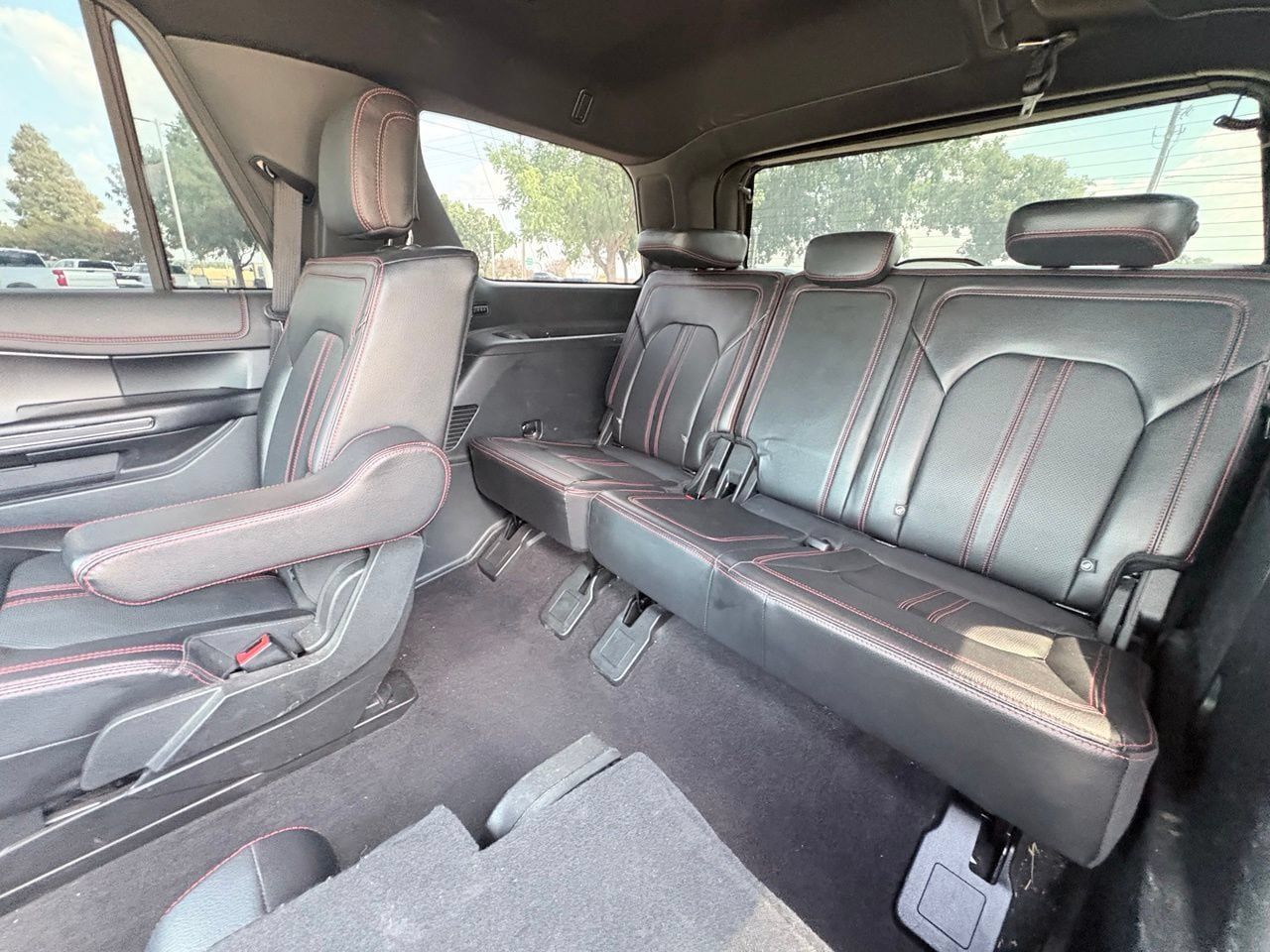 Used 2021 Ford Expedition Limited RWD image 8