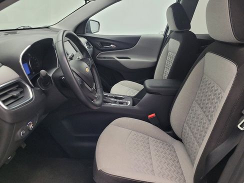 Used 2024 Chevrolet Equinox LT image 17