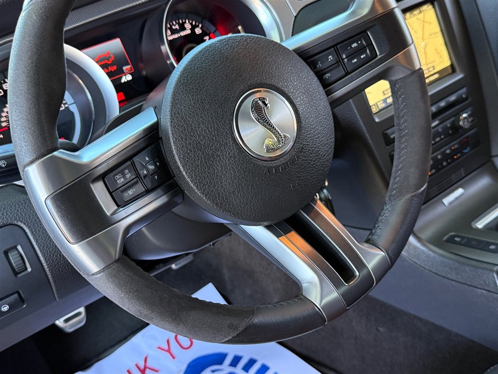 Used 2013 Ford Mustang Shelby GT500 RWD image 55