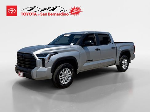 Certified 2026 Toyota Tundra SR5 w/ SR5 Convenience Package AWD/4WD image 1