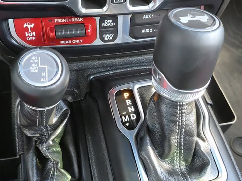 Used 2024 Jeep Wrangler Unlimited Rubicon 392 image 15