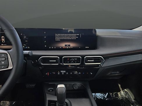 New 2026 Nissan Sentra SR w/ SR Premium Package FWD image 47