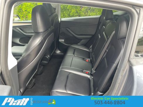 Used 2023 Tesla Model Y Long Range AWD/4WD image 48