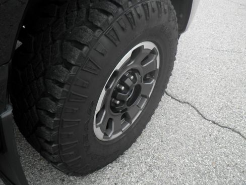 Used 2023 Ford F350 Lariat w/ Lariat Ultimate Package image 9