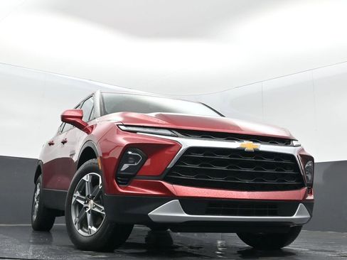 Used 2023 Chevrolet Blazer LT w/ Convenience Package image 31