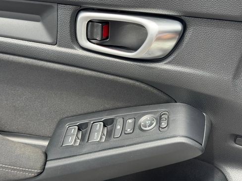 Certified 2024 Honda Civic Sport image 24