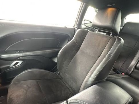 Used 2021 Dodge Challenger GT w/ Plus Package image 13