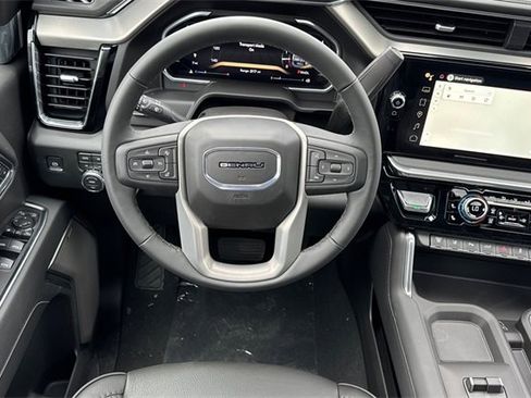 New 2026 GMC Sierra 2500 Denali w/ Denali Reserve Package image 16