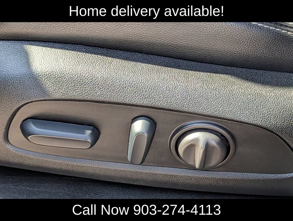 Used 2024 GMC Terrain SLT FWD image 25